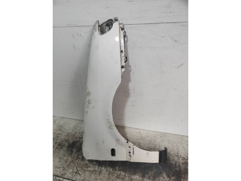 Recambio de aleta delantera derecha para volkswagen passat berlina (3a2) cl referencia OEM IAM   