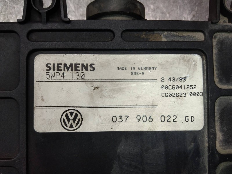 Recambio de centralita motor uce para volkswagen passat berlina (3a2) cl referencia OEM IAM 5WP4130 037906022GD 