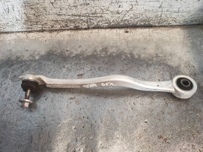 Recambio de brazo suspension superior trasero derecho para lexus is 300h referencia OEM IAM   