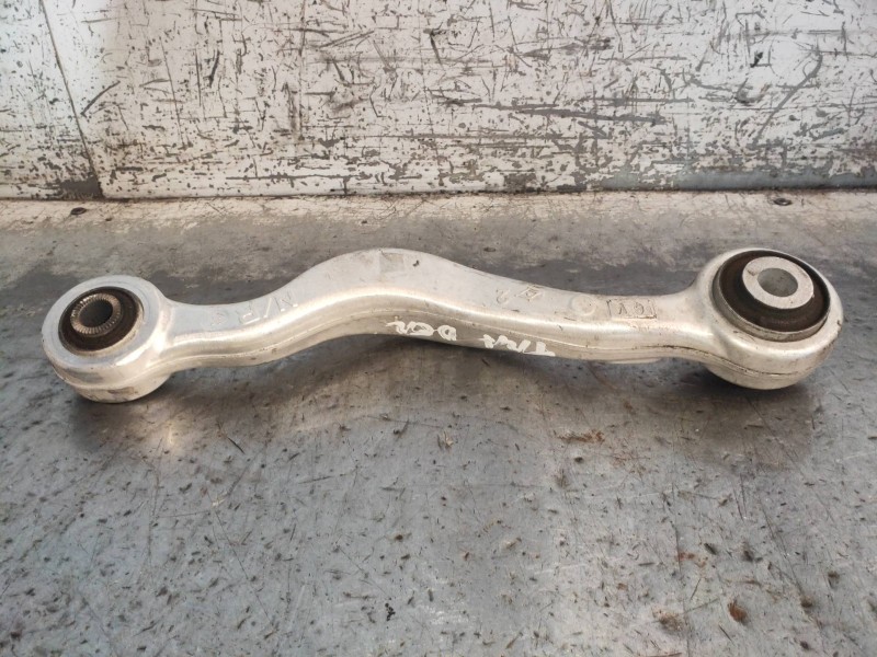 Recambio de brazo suspension superior trasero derecho para lexus is 300h referencia OEM IAM   
