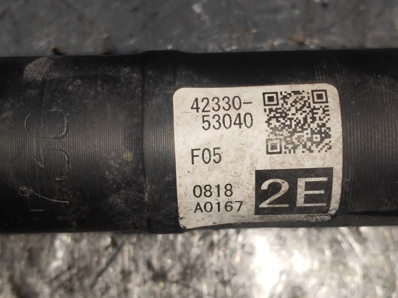 Recambio de transmision trasera derecha para lexus is 300h referencia OEM IAM 4233053040  