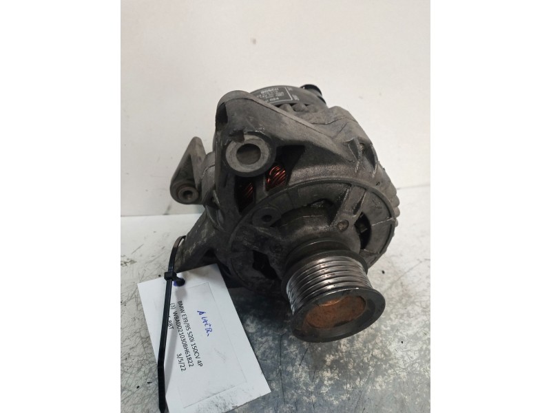 Recambio de alternador para bmw serie 5 berlina (e39) 520i referencia OEM IAM 0123315013 BOSCH 