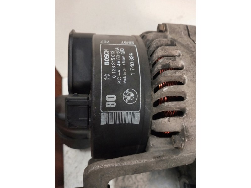 Recambio de alternador para bmw serie 5 berlina (e39) 520i referencia OEM IAM 0123315013 BOSCH 