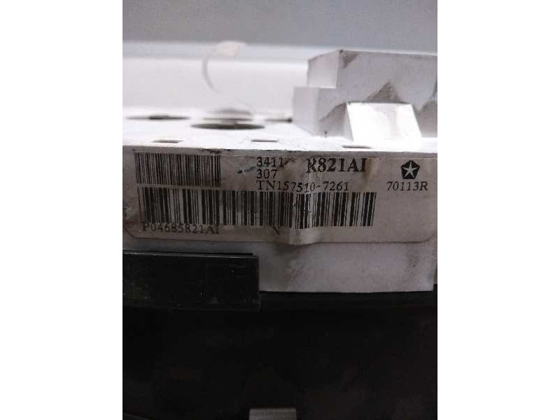 Recambio de cuadro instrumentos para chrysler voyager (rg) 2.4 cat referencia OEM IAM TN1575107261 P04685821AI R821AI 70113R