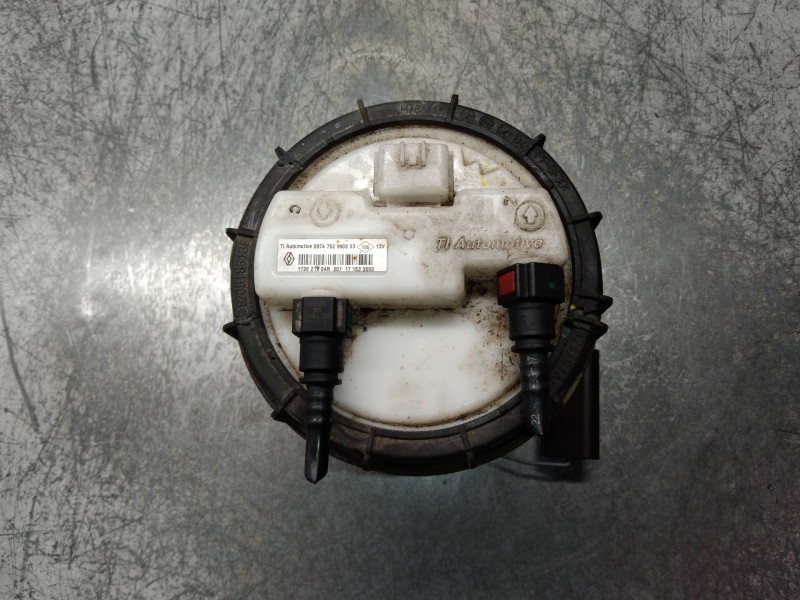 Recambio de bomba combustible para dacia sandero 0.9 tce cat referencia OEM IAM 172021904R 0974752990003 