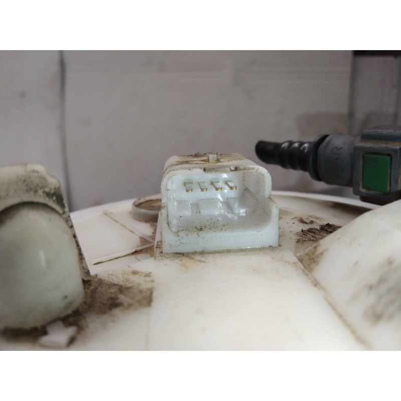 Recambio de bomba combustible para renault megane ii coupe/cabrio confort authentique referencia OEM IAM   