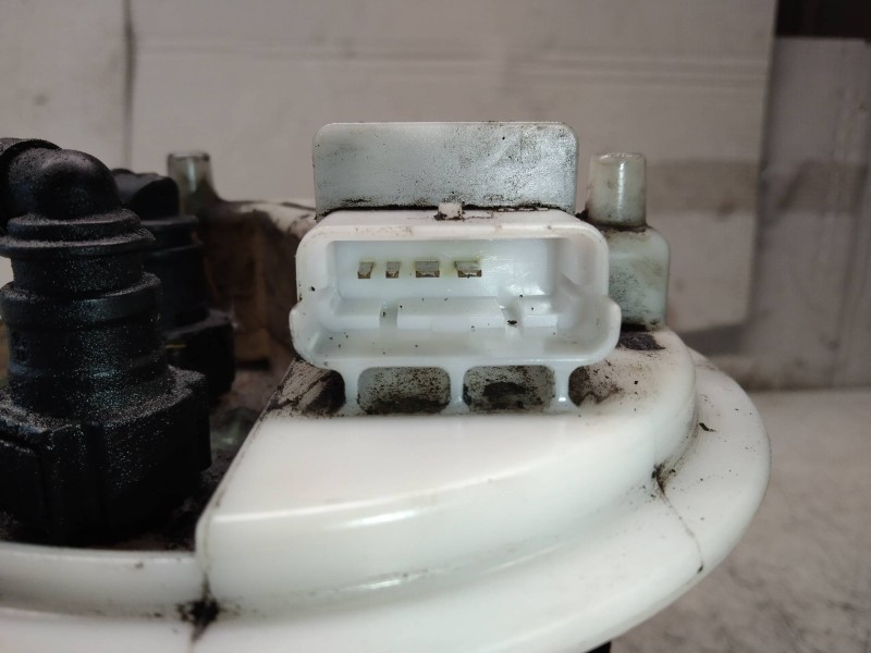 Recambio de bomba combustible para citroen nemo 1.3 hdi fap referencia OEM IAM 0580203103 51856578 