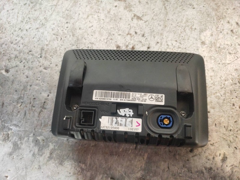 Recambio de pantalla multifuncion para mercedes clase b (w246) b 220 4matic (246.247) referencia OEM IAM A2469001203 A2469013702