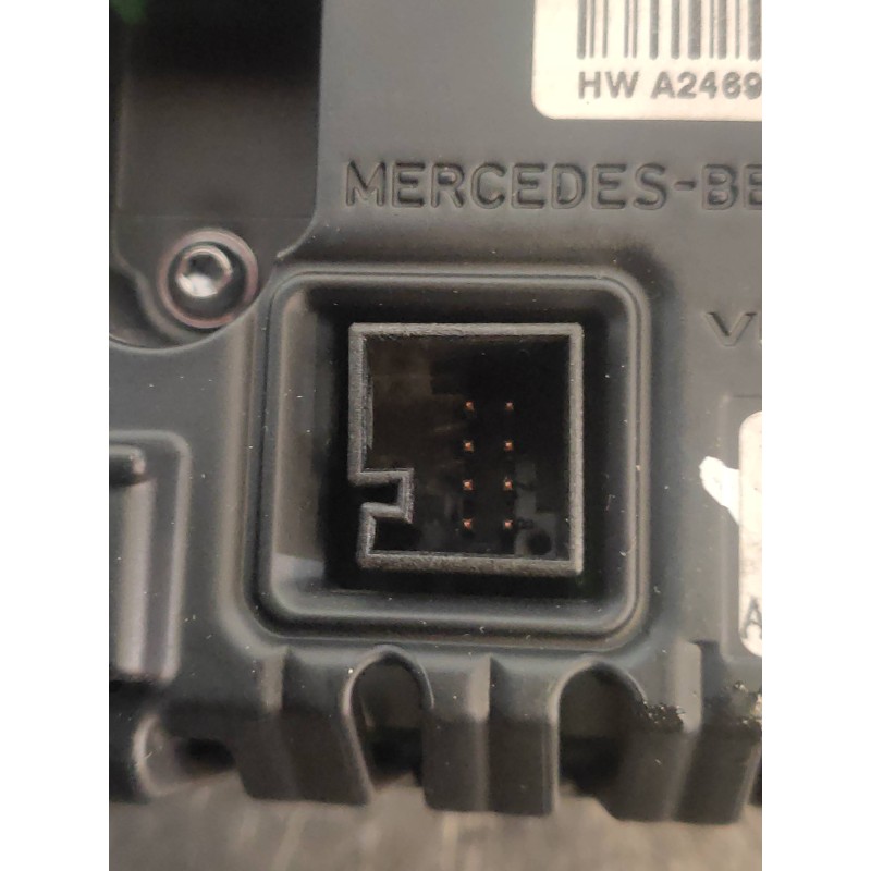 Recambio de pantalla multifuncion para mercedes clase b (w246) b 220 4matic (246.247) referencia OEM IAM A2469001203 A2469013702