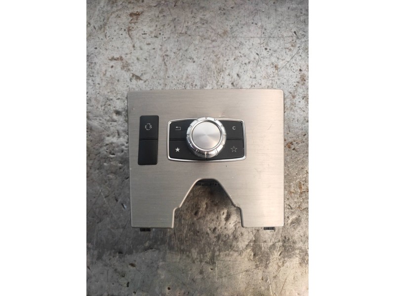 Recambio de mando multifuncion para mercedes clase e (w212) lim. e 200 cgi blueefficiency (212.034) referencia OEM IAM A21290513