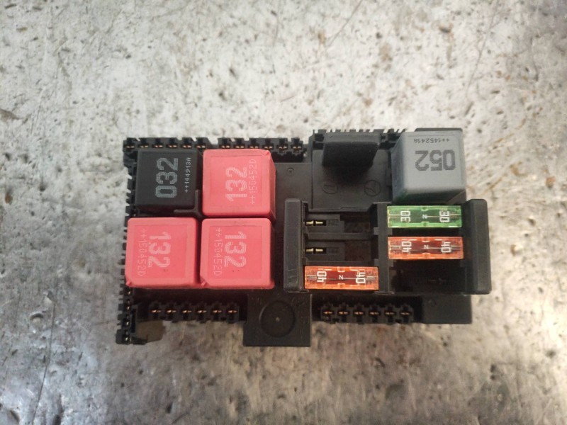 Recambio de modulo electronico para mercedes clase c (w205) lim. c 200 cgi (205.042) referencia OEM IAM A2059062501 529891F05 