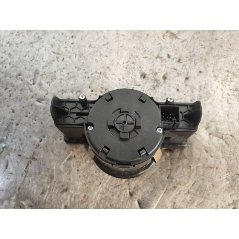 Recambio de mando luces para mercedes clase cla (w117) cla 180 cdi (117.312) referencia OEM IAM A2129050551  