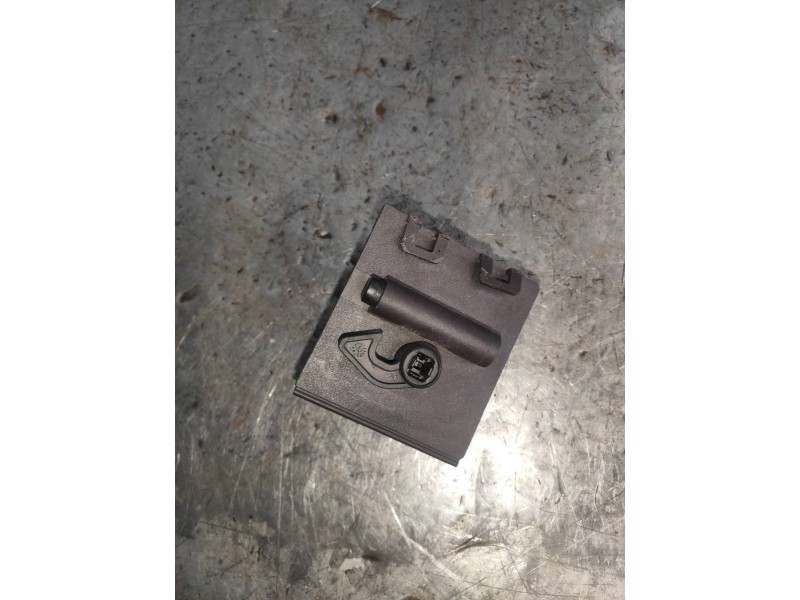 Recambio de modulo electronico para mercedes clase cla (w117) cla 180 cdi (117.312) referencia OEM IAM A0008202303  