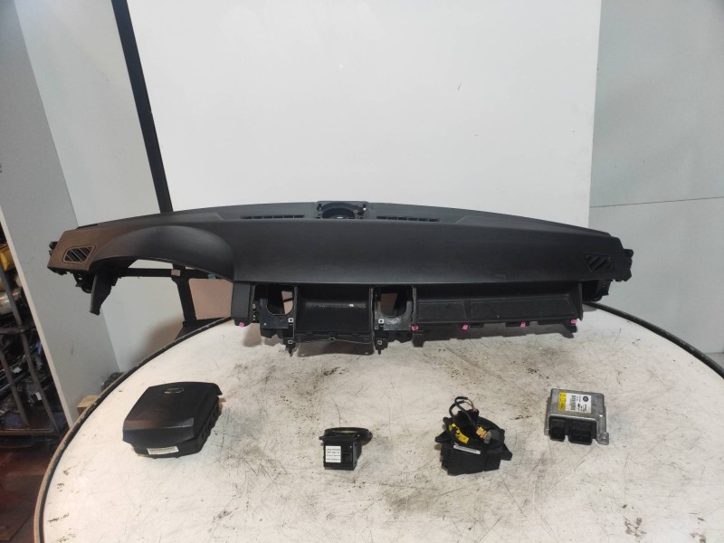 Recambio de kit airbag para land rover discovery v6 td s referencia OEM IAM   