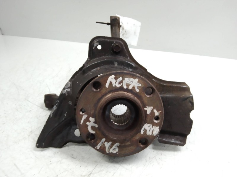 Recambio de mangueta delantera izquierda para alfa romeo 146 2.0 turbodiesel referencia OEM IAM   