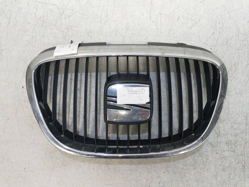 Recambio de rejilla delantera para seat altea (5p1) reference referencia OEM IAM   