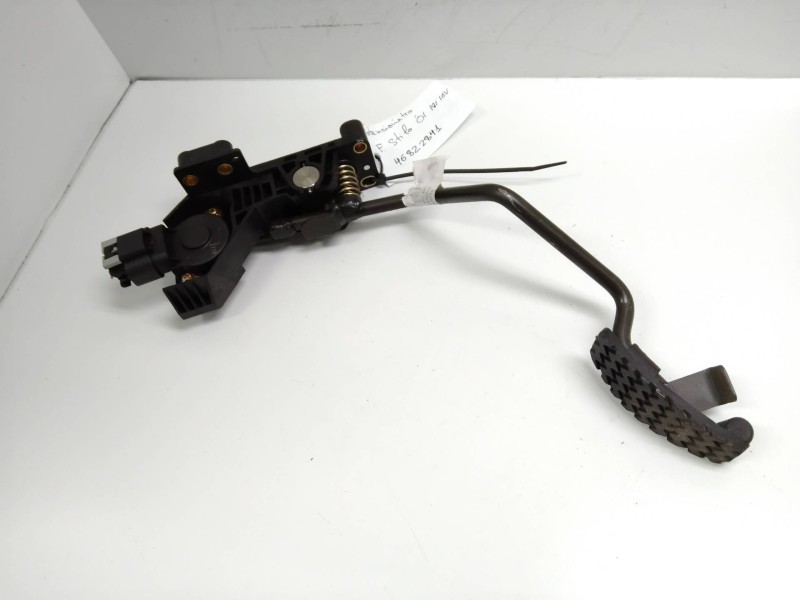 Recambio de potenciometro pedal para fiat stilo (192) 1.8 16v dynamic referencia OEM IAM 46822841 AC926101 