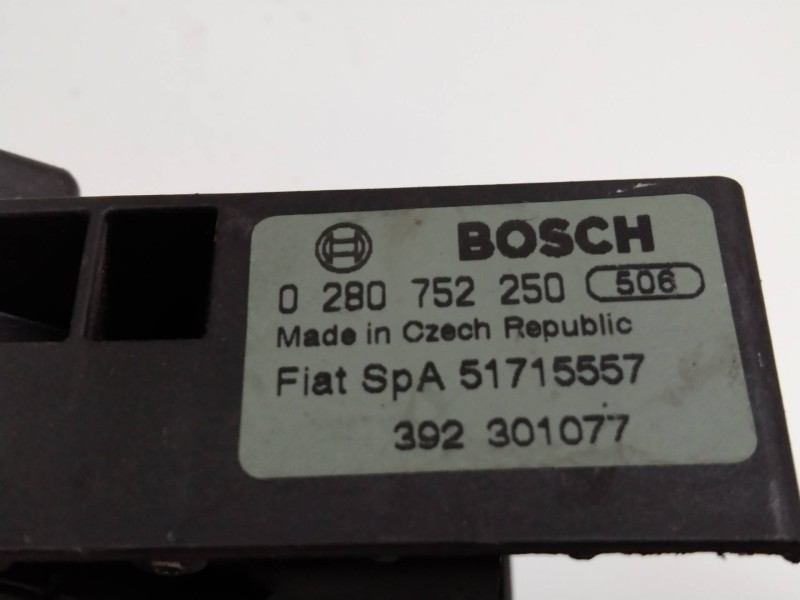 Recambio de potenciometro pedal para fiat idea (135) 1.9 multijet dynamic plus referencia OEM IAM 0280752250 51715557 