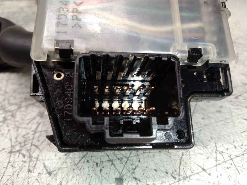 Recambio de mando limpia para ford focus c-max (cap) ambiente (d) referencia OEM IAM 17D346C  