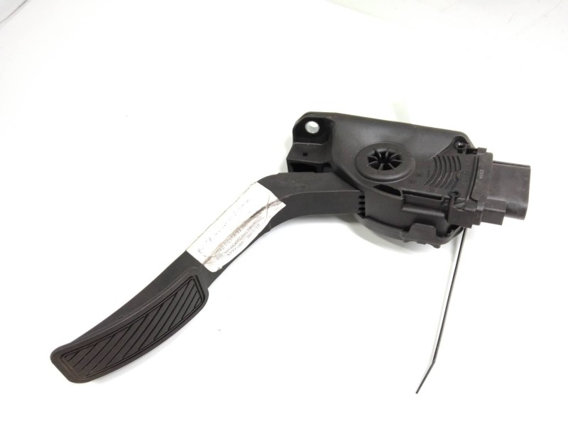 Recambio de potenciometro pedal para ford fiesta (ccn) 1.25 16v cat referencia OEM IAM 6PV00951720 8V219F836AB 