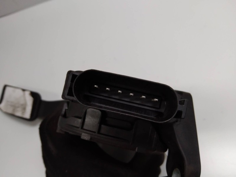 Recambio de potenciometro pedal para ford fiesta (cb1) 1.6 tdci cat referencia OEM IAM 6PV00951720 8V219F836AB 