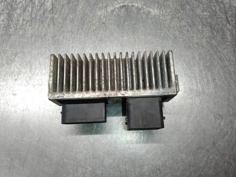 Recambio de caja precalentamiento para renault kangoo profesional referencia OEM IAM 271206395R  