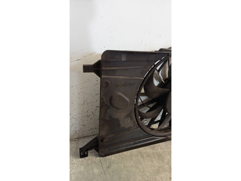 Recambio de electroventilador para ford focus c-max (cap) ambiente (d) referencia OEM IAM 3M5H8C607UC 0130303939 1137328148