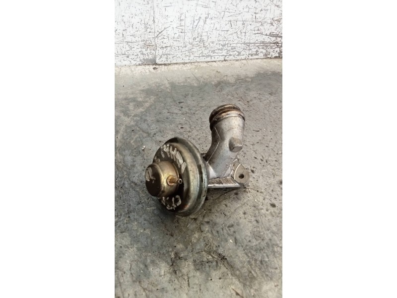 Recambio de valvula egr para citroen c3 1.4 hdi sx plus referencia OEM IAM   