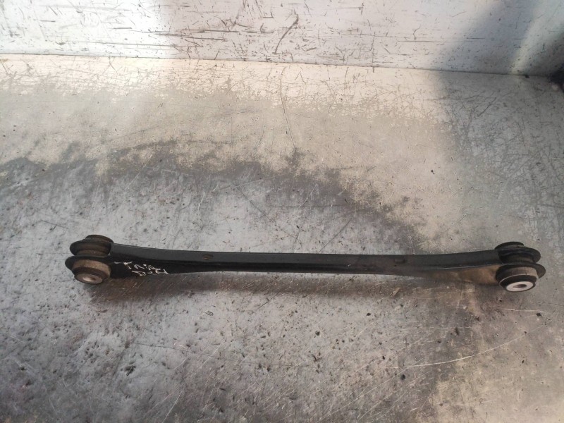 Recambio de brazo suspension superior trasero derecho para bmw serie 3 lim. (f30) 318d referencia OEM IAM 679253304  