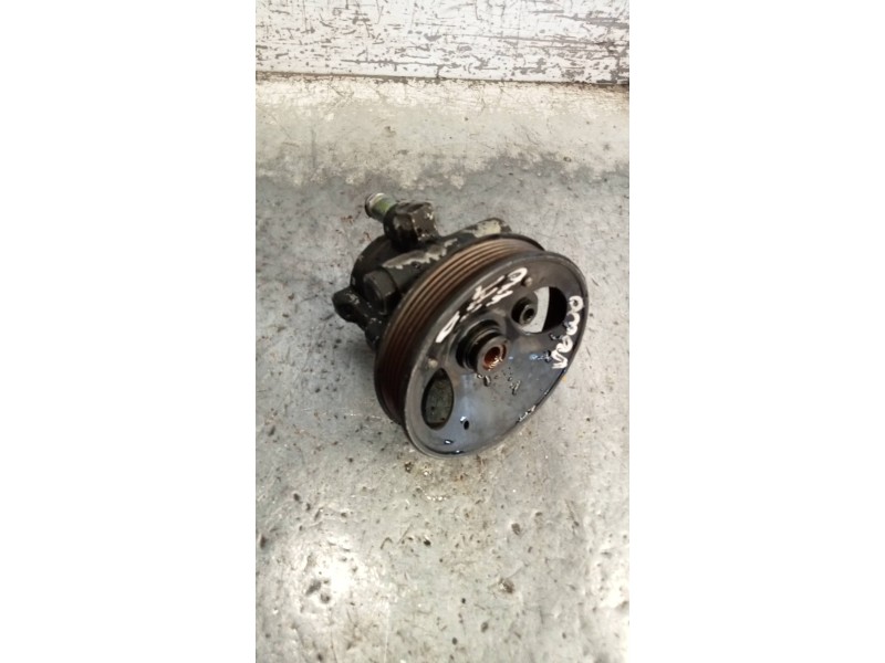 Recambio de bomba direccion para volvo serie 440 turbo referencia OEM IAM   