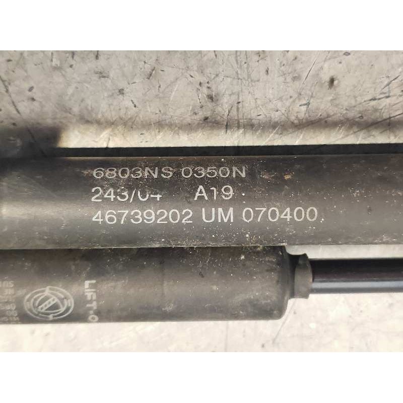 Recambio de amortiguadores capo para alfa romeo gt (125) 1.9 jtd 16v 150/ distinctive referencia OEM IAM 46739202  0046739202