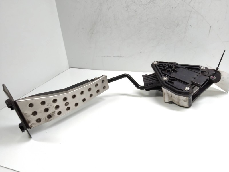 Recambio de potenciometro pedal para honda civic berlina 5 (fk) 2.2 ctdi referencia OEM IAM 31301J18  