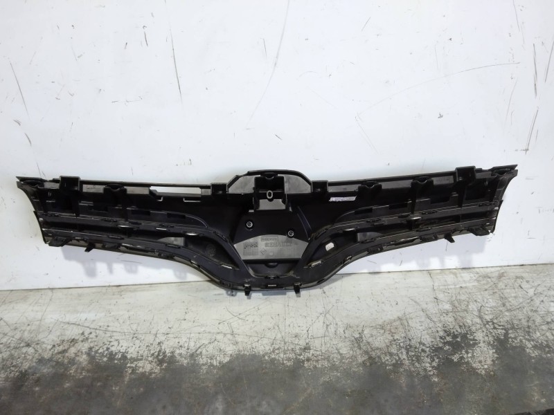 Recambio de rejilla delantera para renault kangoo profesional referencia OEM IAM 623101381R 1202567X 