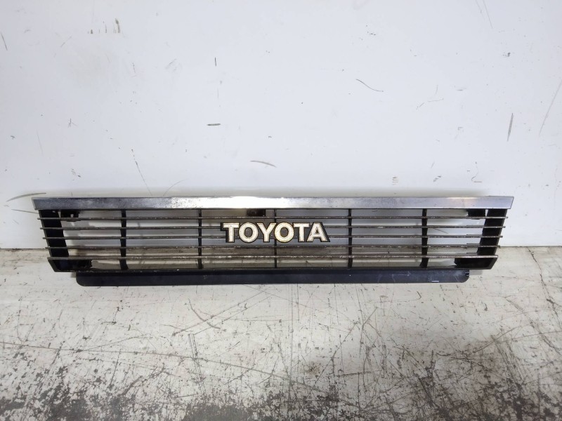 Recambio de rejilla delantera para toyota camry (v10) referencia OEM IAM   