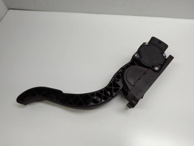 Recambio de potenciometro pedal para hyundai accent (lc) 1.5 crdi cat referencia OEM IAM 0281002546 3271025810 