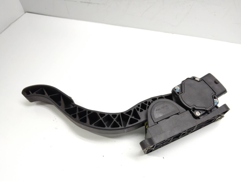 Recambio de potenciometro pedal para hyundai accent (lc) 1.5 crdi cat referencia OEM IAM 0281002546 3271025810 