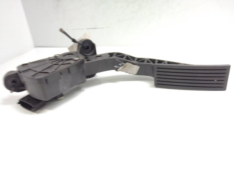 Recambio de potenciometro pedal para hyundai ix20 1.4 cat referencia OEM IAM 327271P200  