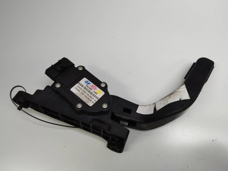 Recambio de potenciometro pedal para hyundai ix35 1.7 crdi cat referencia OEM IAM 327272S000  