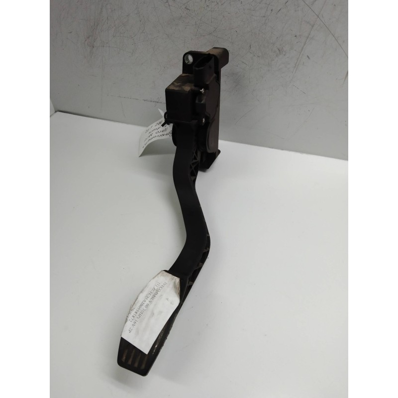 Recambio de potenciometro pedal para iveco daily caja cerrada (1999 =>) 3.0 diesel cat referencia OEM IAM 0281002632 504061734 