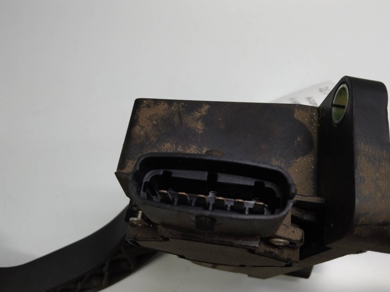 Recambio de potenciometro pedal para iveco daily caja cerrada (1999 =>) 3.0 diesel cat referencia OEM IAM 0281002632 504061734 