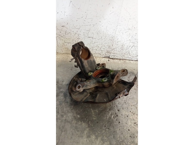 Recambio de mangueta delantera izquierda para volkswagen golf v berlina (1k1) highline referencia OEM IAM   