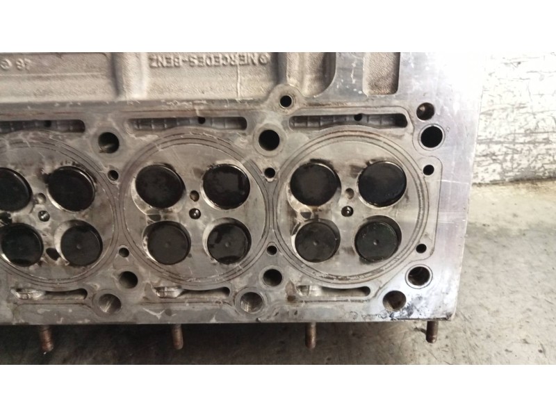 Recambio de culata para mercedes clase c (w203) familiar 2.2 cdi cat referencia OEM IAM 646963  