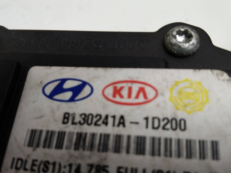 Recambio de potenciometro pedal para kia carens (un) 2.0 crdi referencia OEM IAM 327261D200 BL30241A1D200 