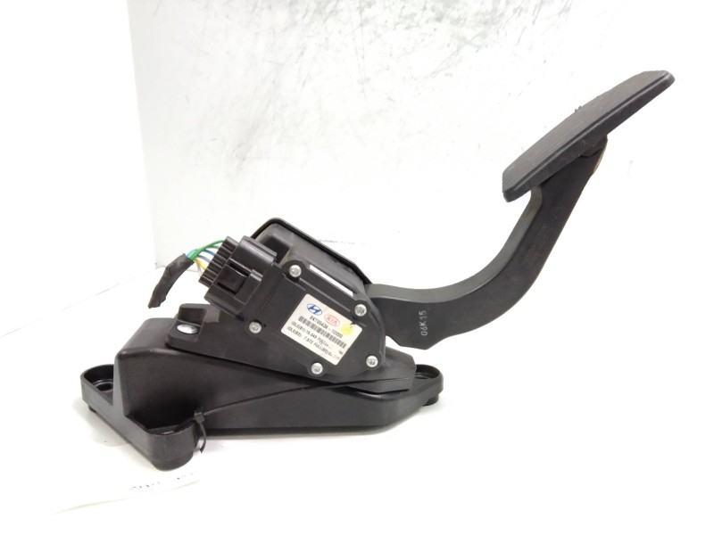Recambio de potenciometro pedal para kia carens (un) 2.0 crdi referencia OEM IAM 327261D200 BKT0543A1D200 