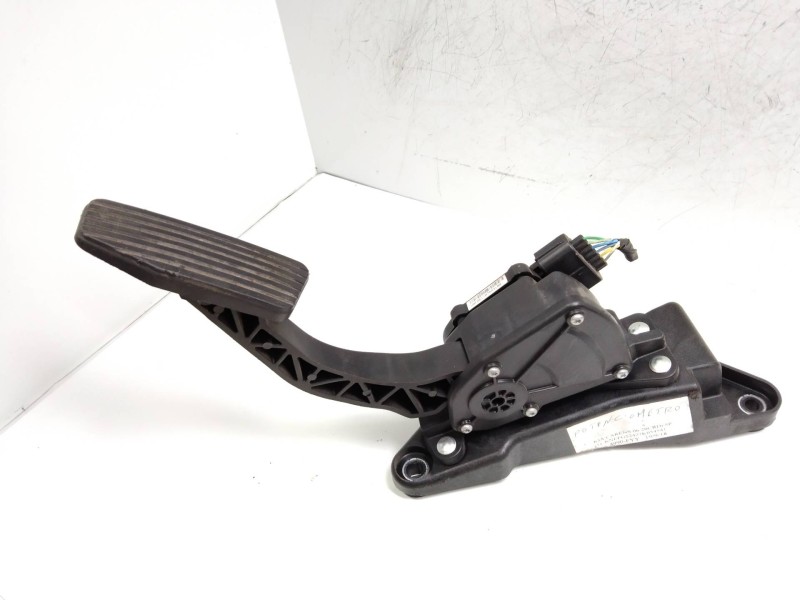 Recambio de potenciometro pedal para kia carens (un) 2.0 crdi referencia OEM IAM 327261D200 BKT0543A1D200 