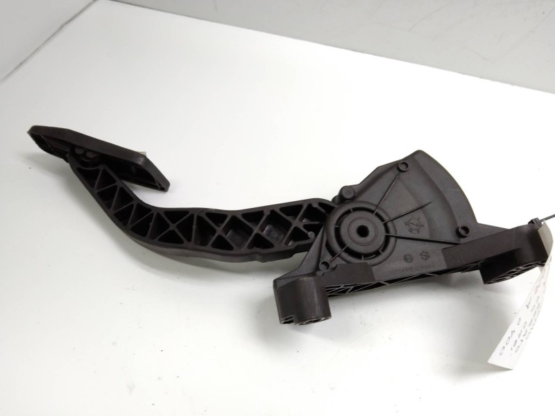Recambio de potenciometro pedal para kia cerato 2.0 turbodiesel cat referencia OEM IAM 327002FXXX  