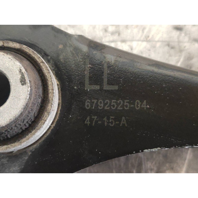 Recambio de brazo suspension superior trasero derecho para bmw serie 3 lim. (f30) 318d referencia OEM IAM 679252504  