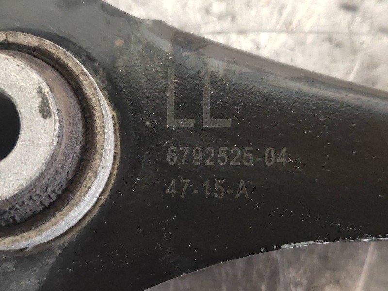 Recambio de brazo suspension superior trasero derecho para bmw serie 3 lim. (f30) 318d referencia OEM IAM 679252504  