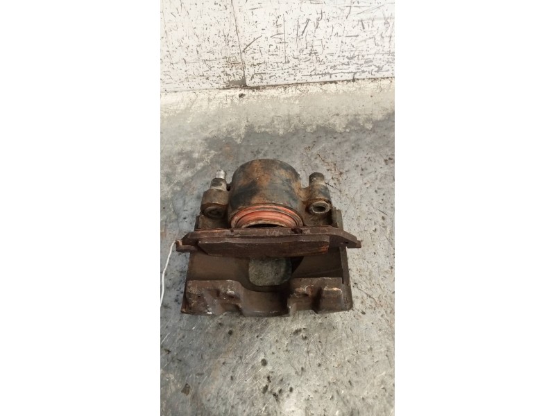 Recambio de pinza freno delantera izquierda para mercedes clase m (w163) 270 cdi (163.113) referencia OEM IAM   