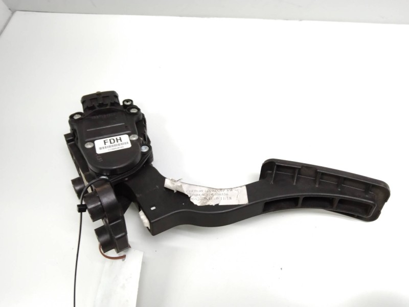 Recambio de potenciometro pedal para kia cee´d sporty wagon emotion referencia OEM IAM 32700XXXXX  